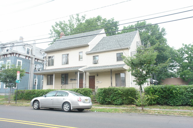 467-471 W Grand Ave in Rahway, NJ - Foto de edificio - Building Photo