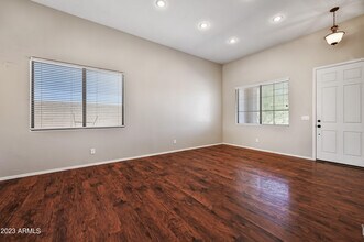 3683 Aidan Ct in New River, AZ - Foto de edificio - Building Photo