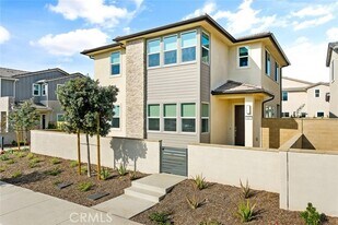 647 Gadwall in Irvine, CA - Building Photo