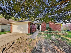 22977 Sebastian Dr in Porter, TX - Building Photo