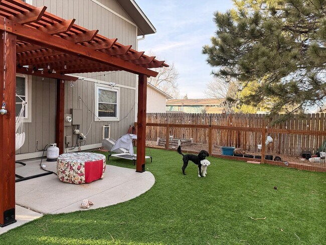 9308 Kendall St in Westminster, CO - Building Photo - Building Photo