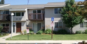 4220 N Mission Rd in Rosebush, MI - Building Photo