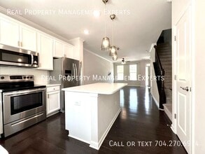 752 River Park Road in Belmont, NC - Building Photo - Building Photo