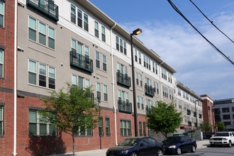ReNew Federal Hill East in Baltimore, MD - Foto de edificio - Building Photo