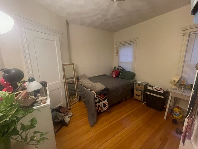 10 Pinkham Rd, Unit 2T