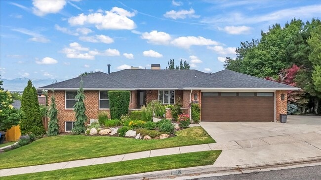 property at 8022 Deer Creek Rd