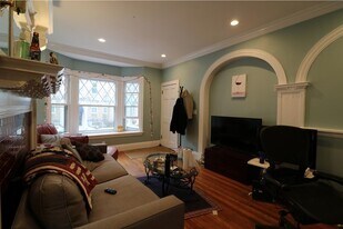 11 Orkney Rd, Unit 3 in Boston, MA - Building Photo