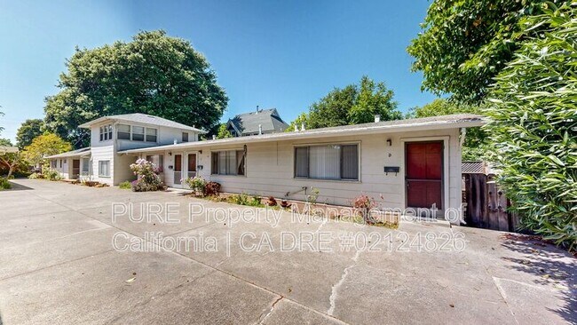 630 Wright St in Santa Rosa, CA - Building Photo - Building Photo