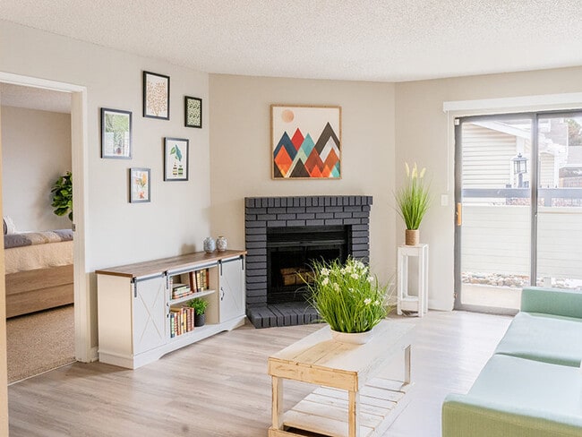 The Goose Apartments