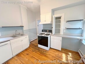 6 Edward St in Medford, MA - Building Photo - Building Photo