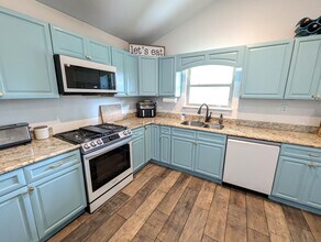 1880 Presidio St in Navarre, FL - Building Photo - Building Photo