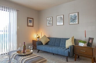 Villas Del Cielo in Albuquerque, NM - Building Photo - Building Photo