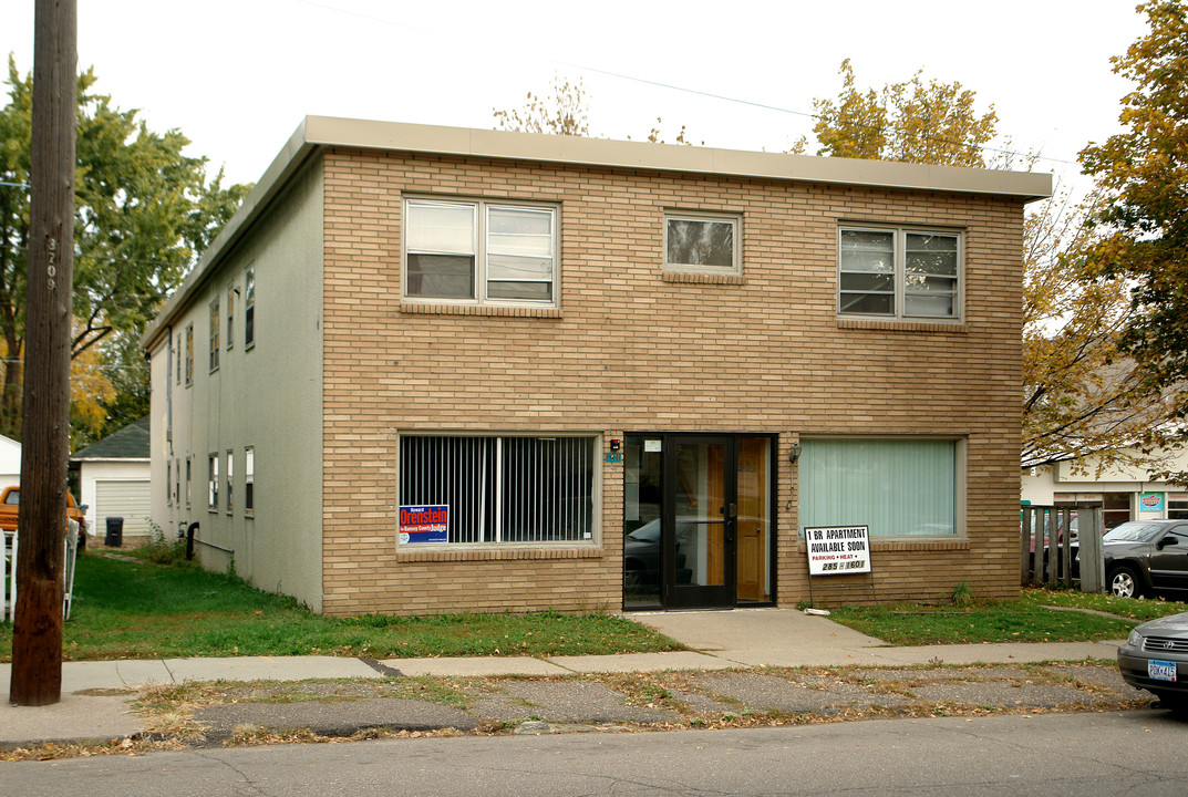 1211 Randolph Ave in St. Paul, MN - Building Photo