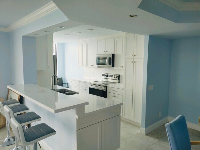 3800 Washington Rd in West Palm Beach, FL - Building Photo - Building Photo