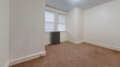 5728 Harbison Ave in Philadelphia, PA - Building Photo - Building Photo