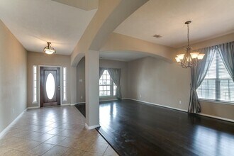 5803 Cedar Field Way in Houston, TX - Building Photo - Building Photo