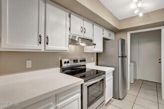 4573 W McLellan Rd in Glendale, AZ - Building Photo - Building Photo