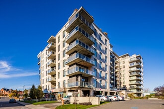 Les Sommets Des Bois Francs in Montréal, QC - Building Photo - Building Photo