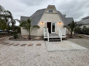 12221 Boat Shell Dr in Cape Coral, FL - Building Photo - Building Photo