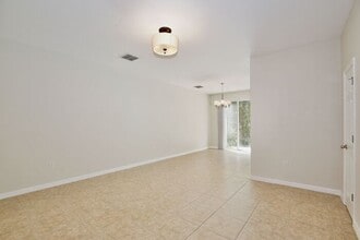9289 Sweet Maple Ave in Orlando, FL - Building Photo - Building Photo
