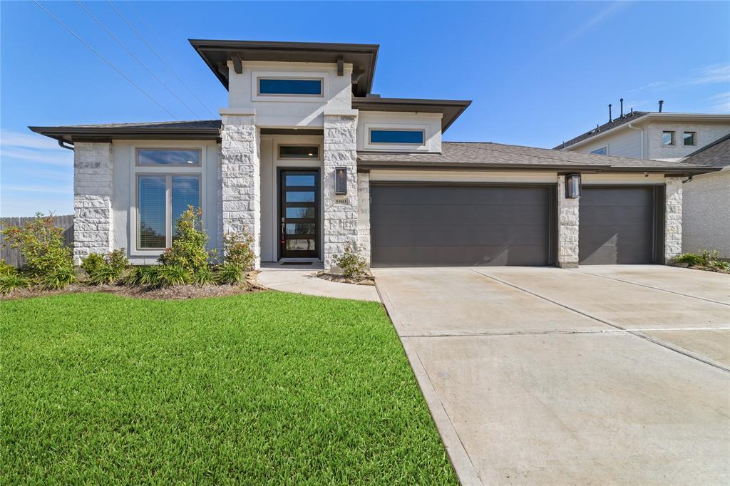 5503 Onyx Fls Dr in Richmond, TX - Foto de edificio