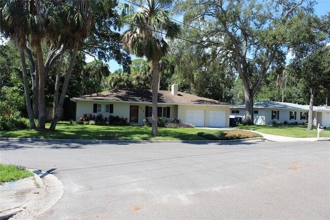 property at 4506 W Leona St
