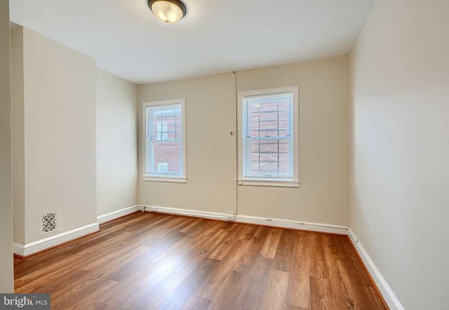 property at 22 Parkin St