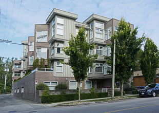 Hudson Mews in Vancouver, BC - Building Photo - Primary Photo