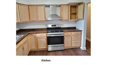 7710 Gail Ave in Darien, IL - Building Photo - Building Photo