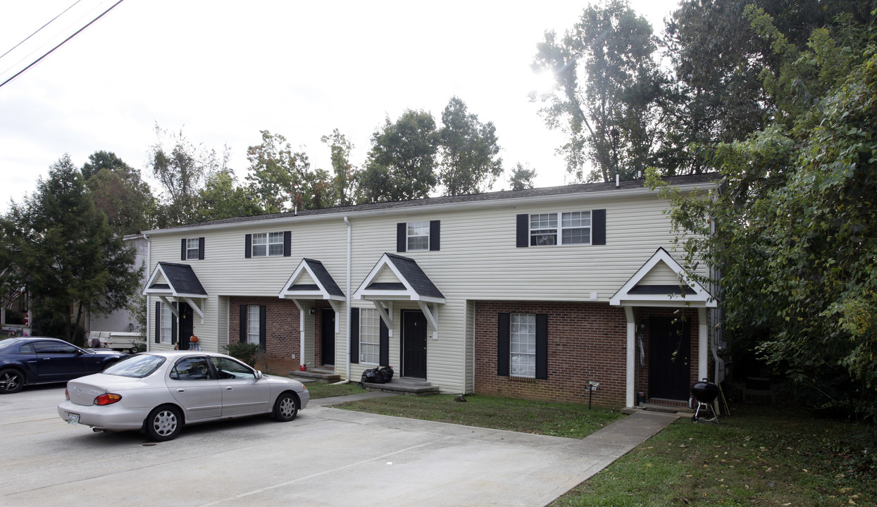 10424 Victoria Dr in Knoxville, TN - Building Photo