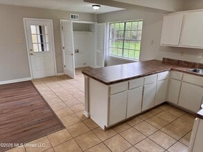 1767 Northfield Dr in Southaven, MS - Foto de edificio - Building Photo