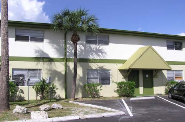 Harbor Palms in Ft. Myers, FL - Building Photo - Building Photo