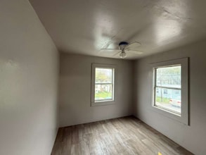 613 N Eye St in Harlingen, TX - Building Photo - Building Photo