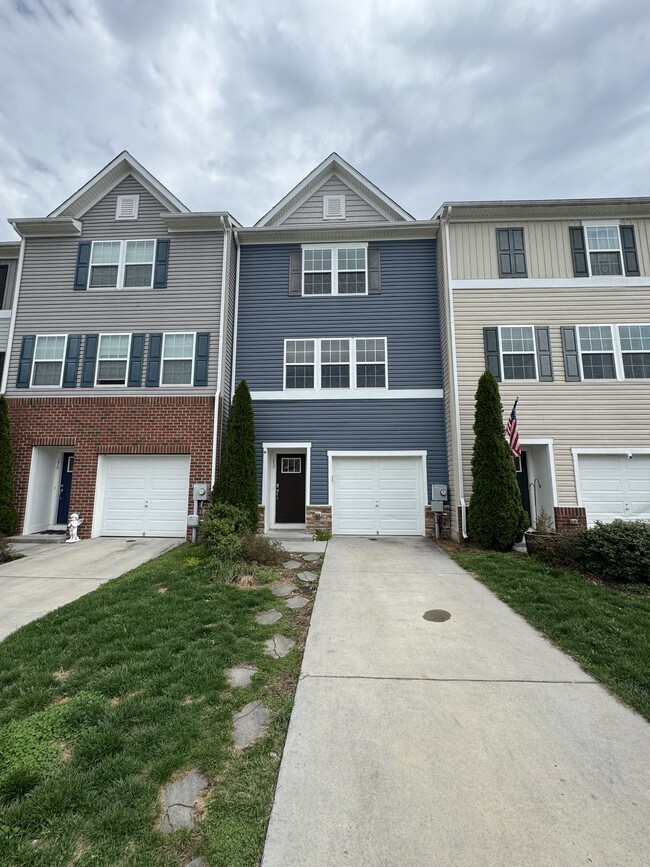 property at 172 Drexel Ct