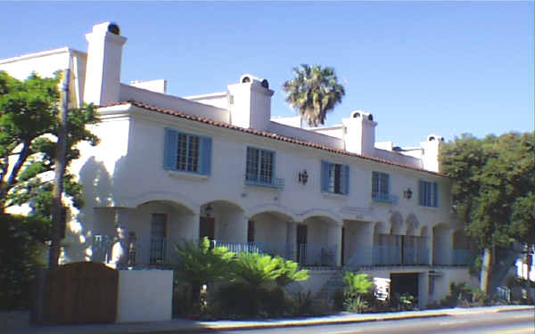 8228 Fountain in West Hollywood, CA - Building Photo