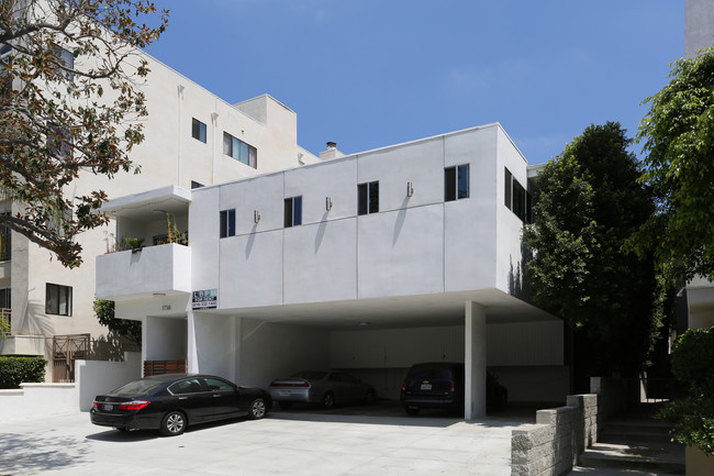 1738 Malcolm Ave. in Los Angeles, CA - Building Photo - Primary Photo