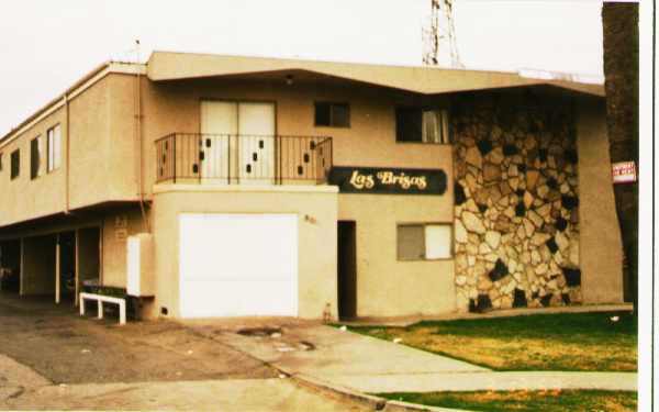 Las Brisas in Bell Gardens, CA - Building Photo