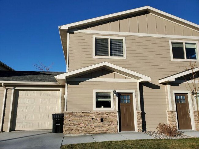 property at 647 Camelback Dr