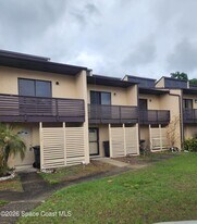 3136 Finsterwald Dr in Titusville, FL - Building Photo