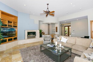 45634 Appian Way in Indian Wells, CA - Foto de edificio - Building Photo