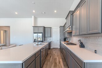 25018 Pavonia Lake Ln in Tomball, TX - Building Photo - Building Photo