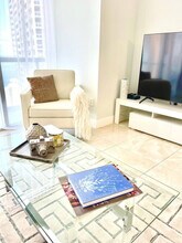 485 Brickell Ave in Miami, FL - Building Photo - Building Photo