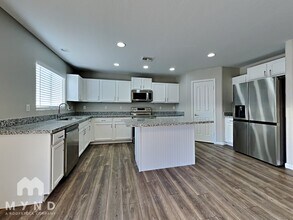 1661 E Christopher St in San Tan Valley, AZ - Building Photo - Building Photo