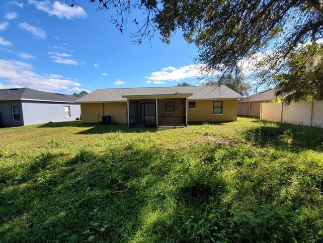 837 Del Prado Dr in Kissimmee, FL - Building Photo - Building Photo