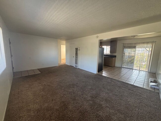 701 E Oakland in Hemet, CA - Building Photo - Building Photo