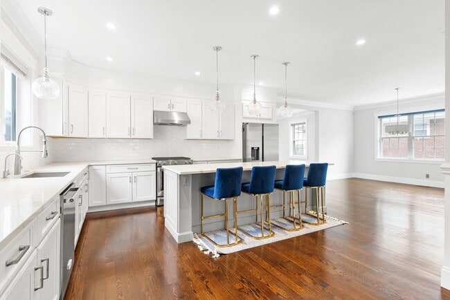 53 Old Mystic St in Arlington, MA - Building Photo - Building Photo