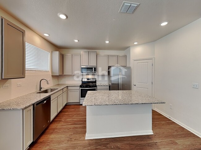 2715 Spencebrook in New Braunfels, TX - Building Photo - Building Photo