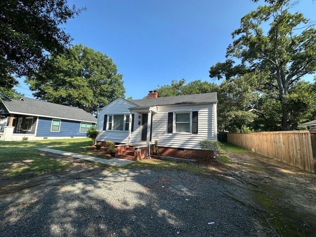 property at 610 Engleside St