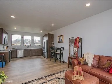 1371 Keosauqua Way in Des Moines, IA - Building Photo - Building Photo