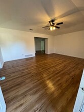 2750 Ridgewood St in Irving, TX - Building Photo - Building Photo